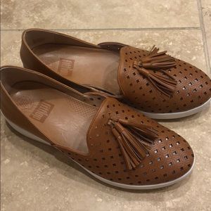 Tassled FitFlop summer loafer ✨